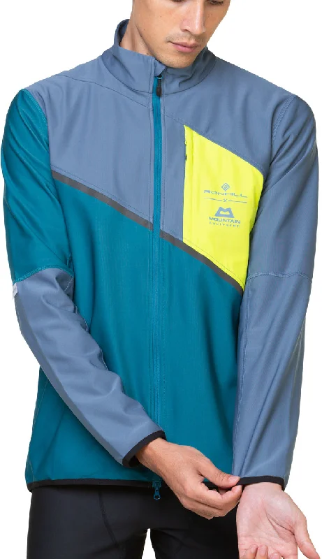 Sporty Looks Ronhill Tech GORE-TEX Windstopper Mens Running Jacket - Blue