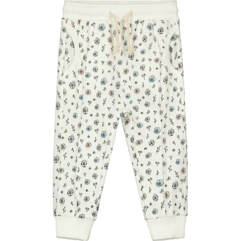 Everyday Wear Jona Pants in White Flowers + Plants