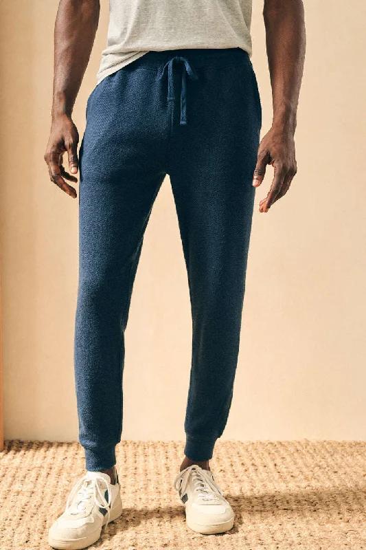 Stylish Scarves Faherty Legend™ Sweatpant in Brighton Navy Twill