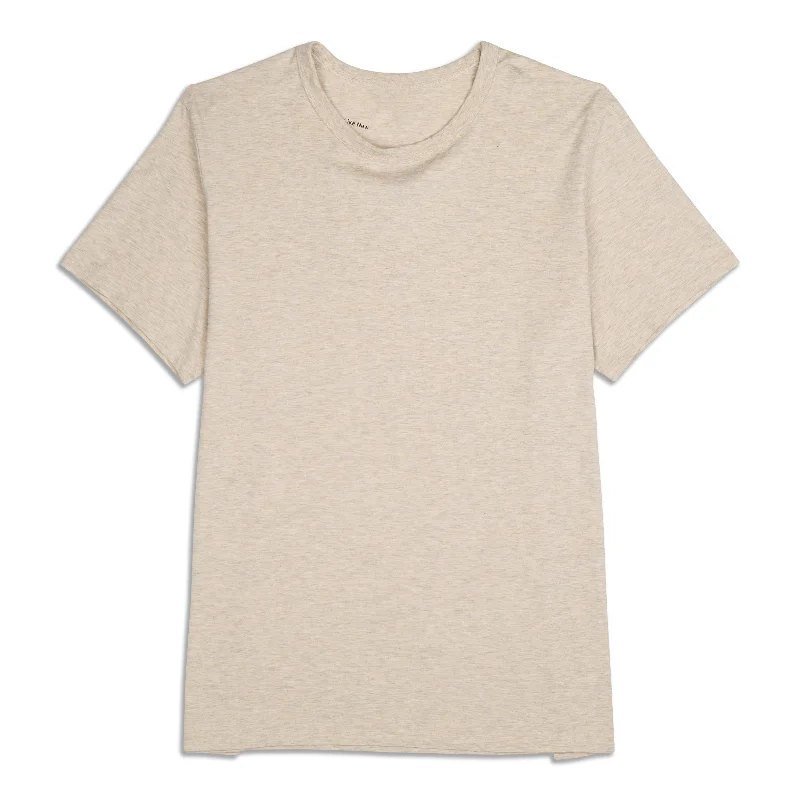 Trendy Sweaters lululemon Fundamental T-Shirt - Resale